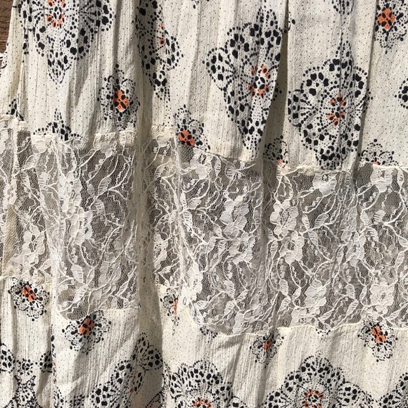 Patrons of Peace boho - Picture 4 of 5